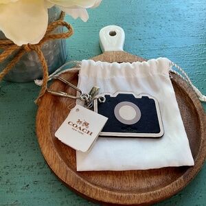 Coach Rare Limited Edition Leather Camera Keyring Bag Charm NWT